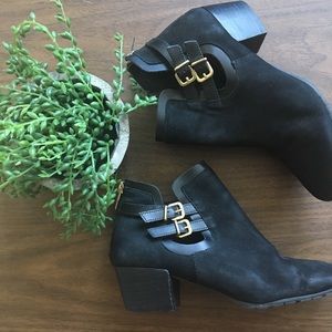 Kenneth Cole Reaction Suede Black Ankle Boot